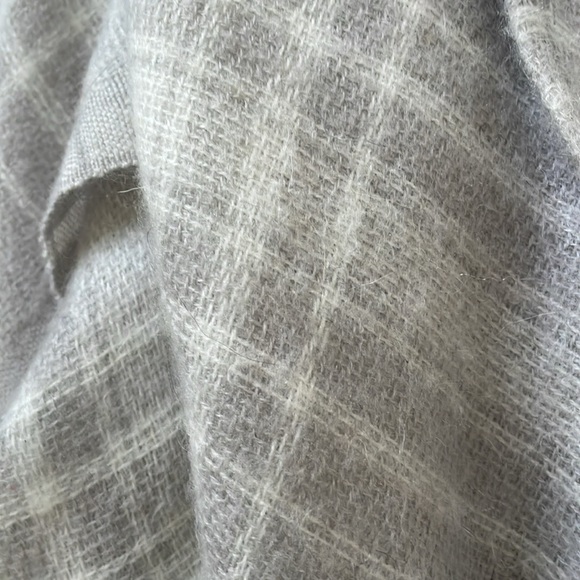 Lauren Gray Plaid Wrap - Picture 3 of 8